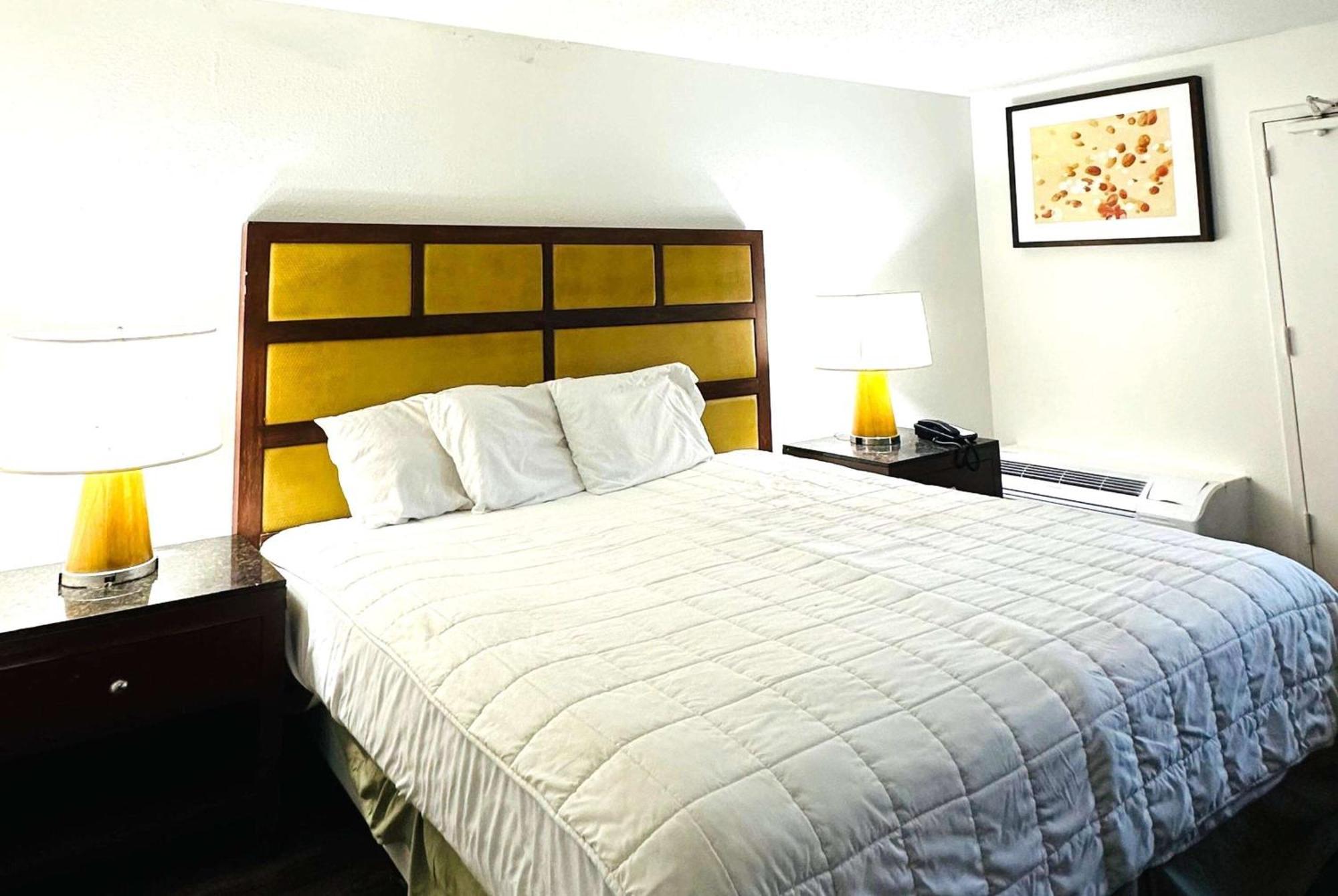 Baymont Inn And Suites By Wyndham Columbus / Near Osu Kültér fotó
